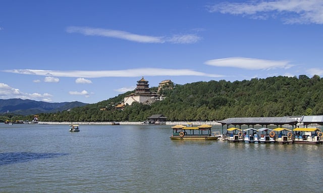 中国适合自驾游10个城市，湖北旅游景点排名前十名